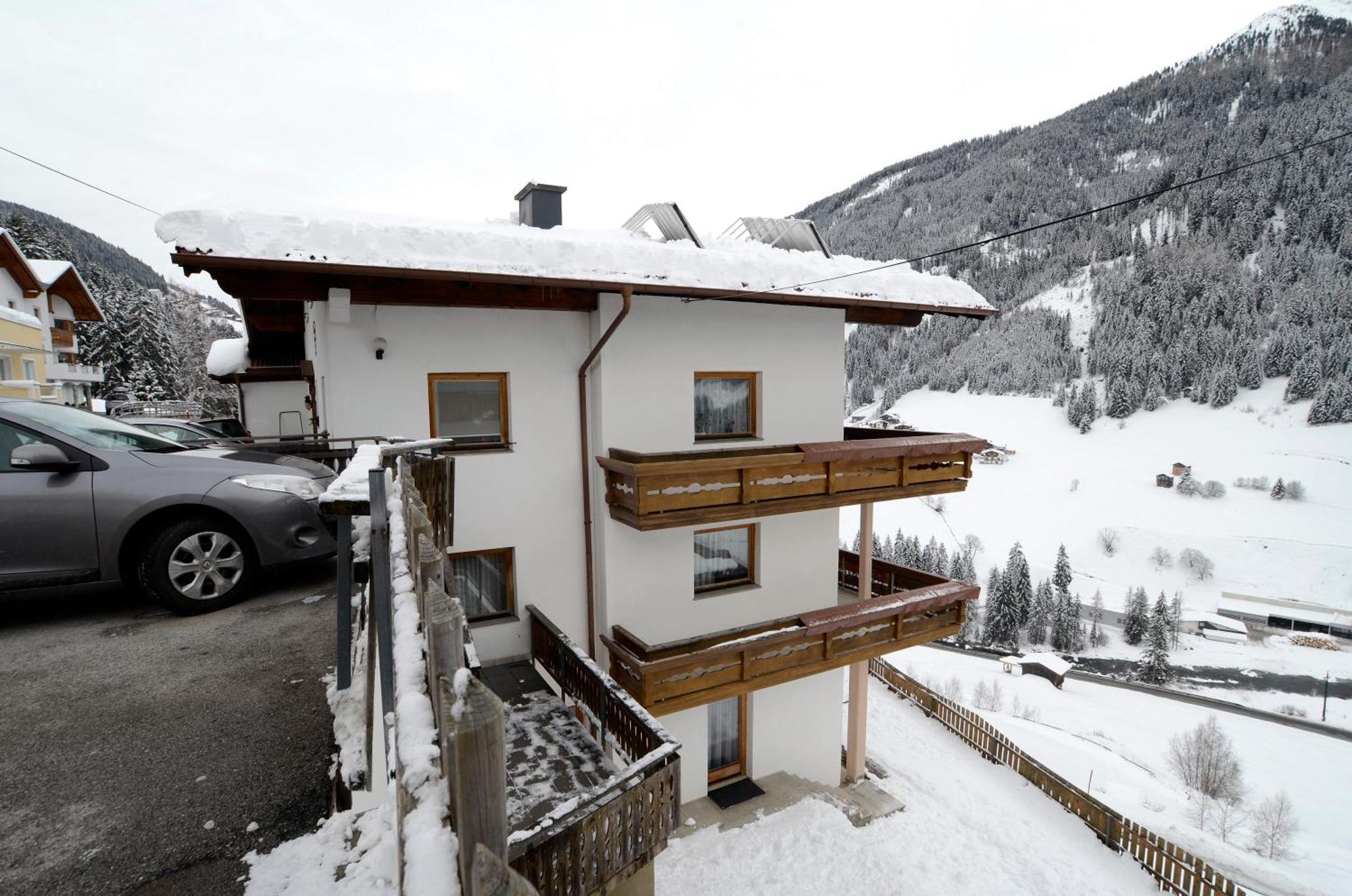 Haus Ladner - Josef Und Marianne Apartment Kappl  Exterior photo